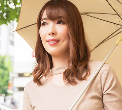 299EWDX-336长身且身材拔群的白皙人妻30岁年轻的秘诀是炮友和做爱