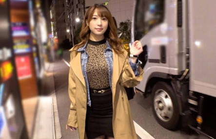 200GANA-2261冒充电视访谈在街上搭讪最受欢迎的黑丝美女带到酒店打炮