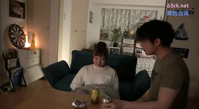 GANA-2488百战磨练搭讪师的淫乱小屋笑容灿烂天真女的自家饮酒会口交传出的声音太过色情逐渐红润的美体狭窄的房间里娇喘声一直回荡