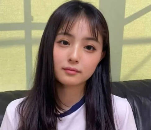 FC2PPV-4600168 看起来与某位着名女演员非常相似