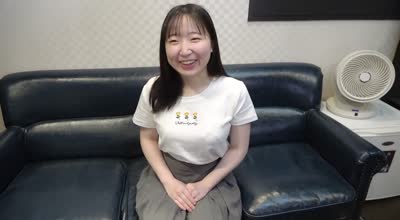 FC2PPV-4733084首次大肉棒刺激情绪爆发泪流