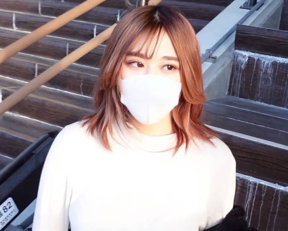 FC2PPV-3273705H罩杯美容顾问