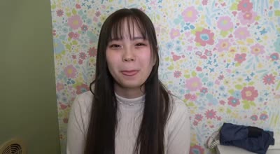 FC2PPV-3197011皮肤白皙形似小动物的女孩