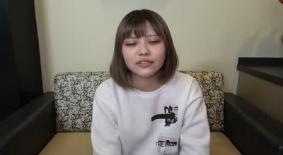 FC2PPV-3230527少女玛雅的19岁小穴被老男人的鸡巴勐干