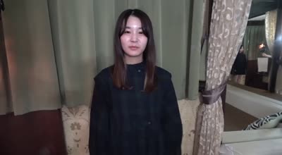 FC2PPV-3229015被从内部散发出的难以抑制的女性气息所激动