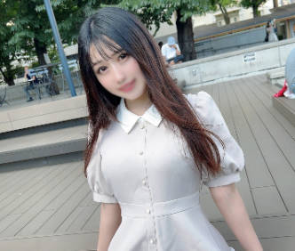 FC2PPV-3136211绝美肉体的白皙美少女大学生