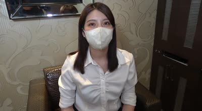 FC2PPV-3080110身材苗条的大眼睛职场女性