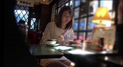 FC2PPV-1796438偶像练习生被强行扒光衣服并遭到半<span style="color: #ff5b82">强</span><span style="color: #ff5b82">奸</span>