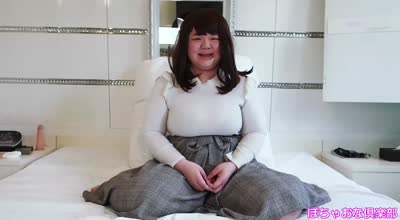 FC2PPV-1675236巨乳K罩杯萝莉喜欢女上位姿势的女孩