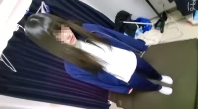 FC2PPV-1286512娇弱的女孩