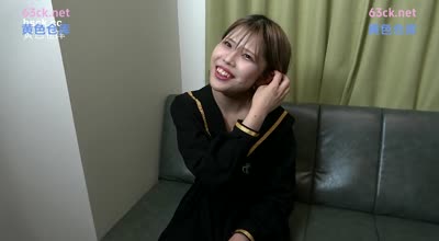 fc2ppv-3104968在舞台上光芒四射的地下偶像