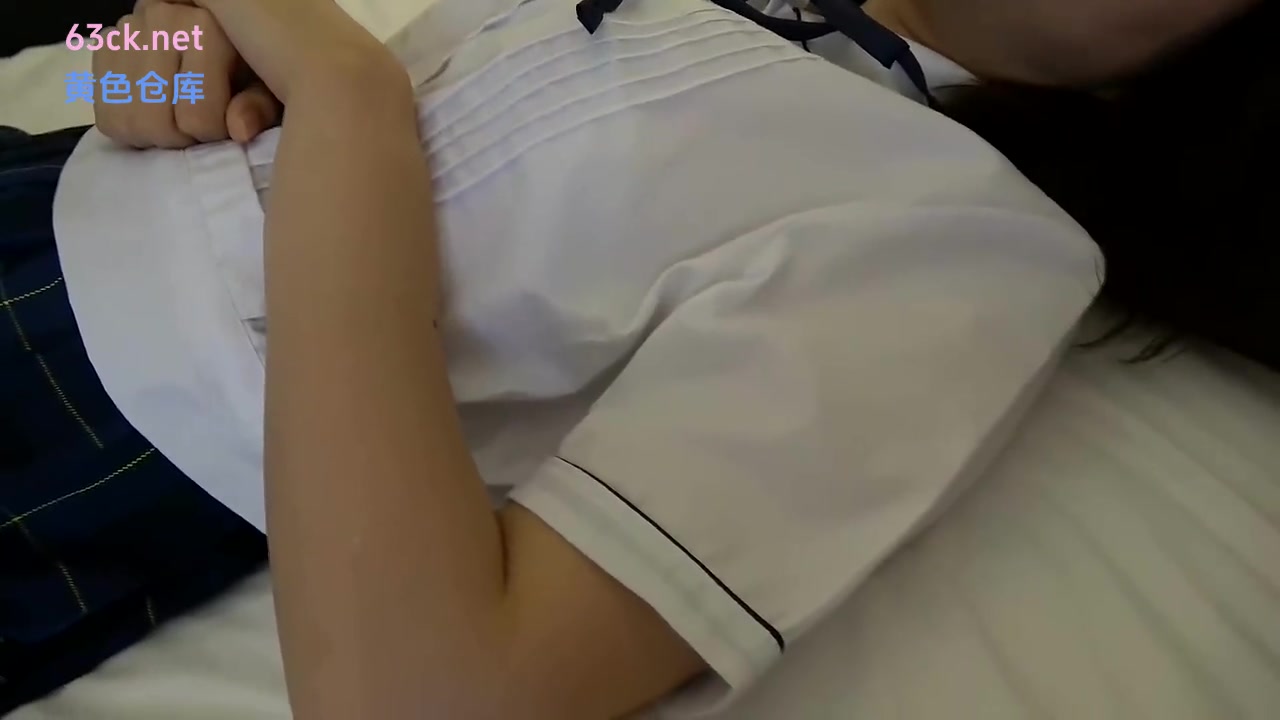 FC2PPV-936929真实可期19岁清纯少女