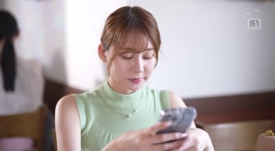 sone-706おぢ攻略本の顶き港区女子ふうあちゃんに骗された絶伦おぢたちはイッてもやめないおぢマラ復讐ピストンで分からせ続ける！！ 枫ふうあ