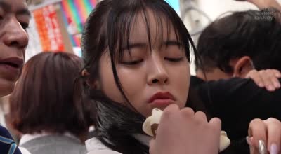 dandy-978雨に濡れた制服女子の透けブラがエロすぎる！！无意识に诱惑してくるので今から即モミしますVOL.3