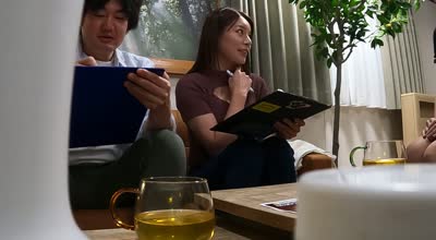 MEYD-990 カップルエステ盗撮NTR 彼氏が寝ている隣で絶顶させられたワタシ。（レズプレイあり）