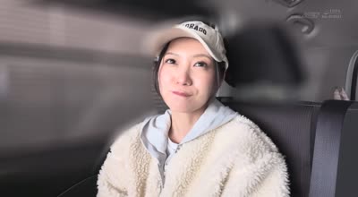 SDNM-519 根っからの明るさで职场の絵画スクールはいつも笑顔で溢れてる 今村由美 34歳 第4章 普段は夫とくつろぐリビングが絶顶お漏らし潮まみれ！真っ昼间から禁断の自宅撮影