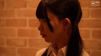 FOCS-243 あざと可爱い美少女カフェ店员の小悪魔诱惑 见つめられながらペロペロ乳首舐めで理性はプッツン！激ピス种付けプレス中出し不伦 南日菜乃