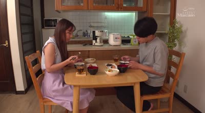 UZU-025 新婚崩壊 阴郁ドラマ マンション隣人はAV女优弥生みづき セックスのプロに完璧に堕トサレタ既婚者のボク=人生终了。