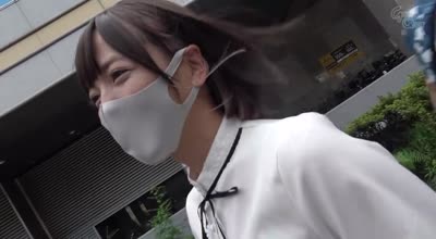 NVH-045 顔隠して竿隠さず SNSフォロワー8万人！男の娘インフルエンサーAV出演