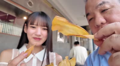 abf-251 おじさんが好き とびっきり美少女とイチャベロ3本番 八挂うみ