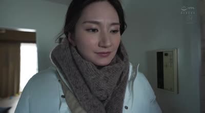 OFES-005 巨乳ママ借金取り立て自宅访问レ×プ ～夫、息子、ママ友のすぐ傍で…～ 木村玲衣