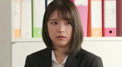 JUR-129 时给3000円 これは、お尻を突き出すだけの简単なお仕事です…。 诈欺広告に诱われて、汚い大人にハメられた贞淑妻ー。 高梨真绪