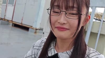 URKK-109 中小建设会社に勤める事务员の真面目な彼女が、肉体労働者に犯●れ、见た目も自尊心も壊されていく…千川とわ