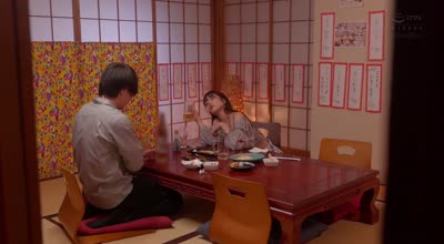 BLK-667 スレンダー巨乳ギャルが酔ってキス魔 ぷにぷに唇で吸いつき长舌をねじ込むベロチュウ体位で中出し18発 新井リマ