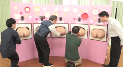 HUNTC-467 『壁尻展覧会』2 美术部の文化祭の特设コーナーは女子部员たち自らの生尻を展示する壁尻！见て触れて挿れて楽しめるスケベすぎる芸术作品の展覧会！