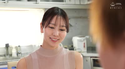 VEC-731 ノーパン直穿きパンストの美脚で僕を诱惑する友人の妻 森あやみ