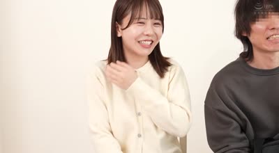 DVMM-297 一般男女モニタリングAV 大学生カップル限定にデカ尻女子大生が挑戦！形・大きさの异なるフル勃起チ○ポで膣奥を刺激されイキ潮喷射が止まらない！