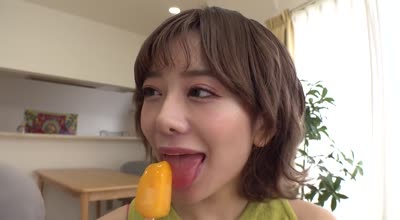 LULU-343 彼女ができた僕に嫉妬した巨乳ギャル幼驯染に射精直后の敏感ち○ぽをこねくり吸引お扫除フェラされ略夺ごっくんで骨抜きになった。 有村のぞみ