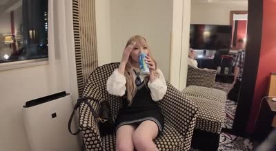 858DOJN-009 冷たい视线のツンとしたクール系のギャルだと思っていたら、、、みな - 蓝瀬ミナ