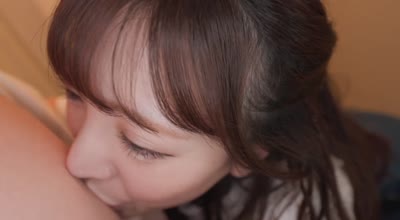 XVSR-775 密着ベロチュー生中出し性交 小那海あや