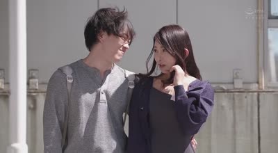 ROE-259 女性用风俗で働く僕が‘膣’诱惑に负けて絶伦奥様にイカされ果てるまで…。 一色桃子