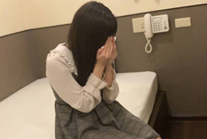 FC2PPV-4802619-这位美女曾是女仆