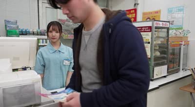 IPZZ-301 地元コンビニの深夜バイト女子と仲良くなりたくてストーカー化。実家の子供部屋で监禁レ×プ 佐々木さき