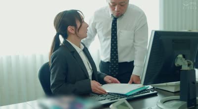 HUBLK-062 毎日地狱イラマ残业。ボコボコ吐きまくり！お前らはドコにも逃げられない！ブラック喉奥企业。 花衣つばき 足立友梨