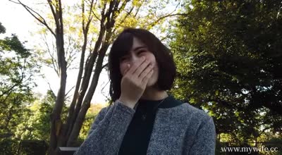 FC2PPV-1251482-美丽的已婚妇女被她的导演<span style="color: #ff5b82">强</span><span style="color: #ff5b82">奸</span>了