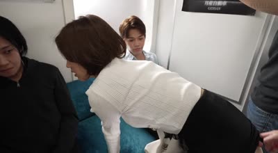 DLDSS-265 昼夜问わず弄り集団につけ狙われた人妻OL 美乃すずめ