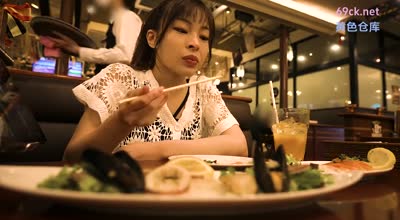 EROFV-242 素人JD【限定】セリナちゃん22歳 美人が多数在籍するパーソナルジムで働く肉体派JD！！引き缔まったセクシーなエロボディをたっぷり堪能して大量中出し！！