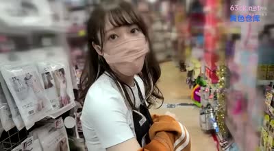 SUKE-131 【喘ぎ声に萌え必至！アイドル级エロゲ声优に密着】【给料明细 #11】120\%ヌけるエロボイスの创り方とは？！完全オフレコな収録现场に潜入！！スレンダーボディー