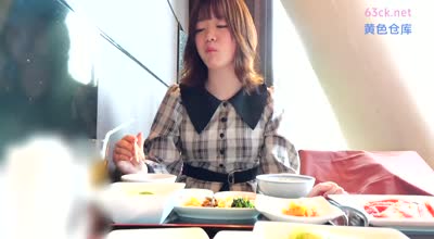 EROFV-207 素人女子大生【限定】りこちゃん20歳 长身＆デカ尻の究极エロボディを持つ激カワ女子大生！！引き缔まったエロ尻を叩いて揺らして突きまくって大絶