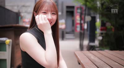 MIFD-682 职场に某SNSが流出した新任保育士さん クビになってAV出演 都内●●保育园 笑顔が素敌な2歳児担当 ゆうり先生（23） 菅原ゆうり