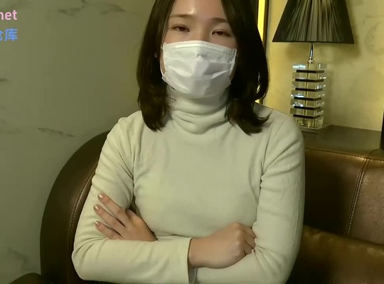 FC2PPV-1005556初次拍摄性感可爱的孕妇酱25岁渴望的少妇用电击棒自慰至高潮对久违的真实男性兴奋不已最终完成了<span style="color: #ff5b82">内</span><span style="color: #ff5b82">射</span>个人拍摄附赠特别评论奖励