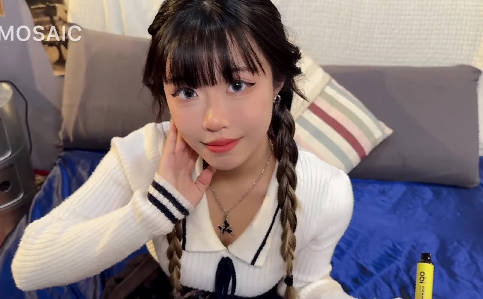 EdMosaic03-19小情侣误入圣地来拍片男友不小心开启<span style="color: #ff5b82">绿</span><span style="color: #ff5b82">帽</span>癖的开关初尝3P中出