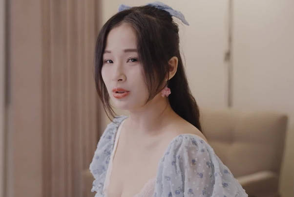 留学归国的青梅竹马-婕咪