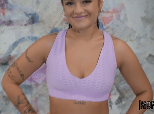 MOFOS2022-11-27健身房里的真心话大冒险