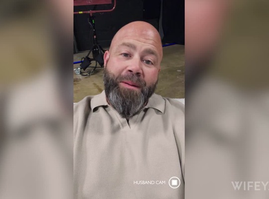 WIFEY2025-08-31桃与丹红发妻被<span style="color: #ff5b82">黑</span><span style="color: #ff5b82">人</span>大汉联手侵犯