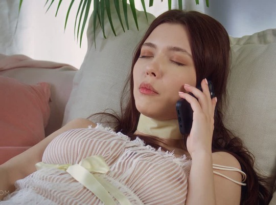 ULTRAFILMS2025-09-23湿答答的电话